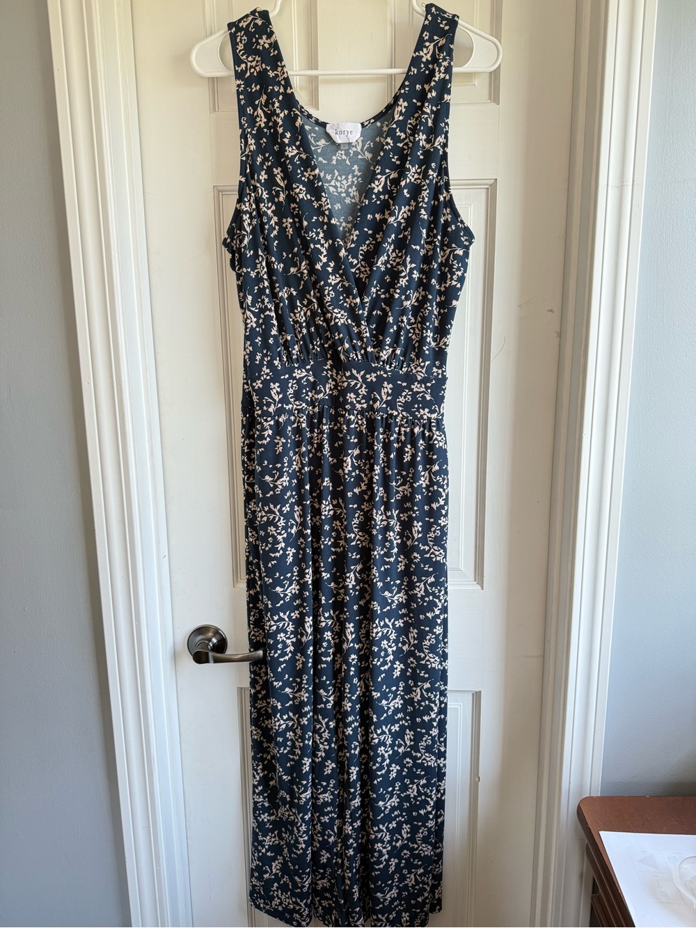 Korye Navy Floral V-Neck Wide-Leg Jumpsuit